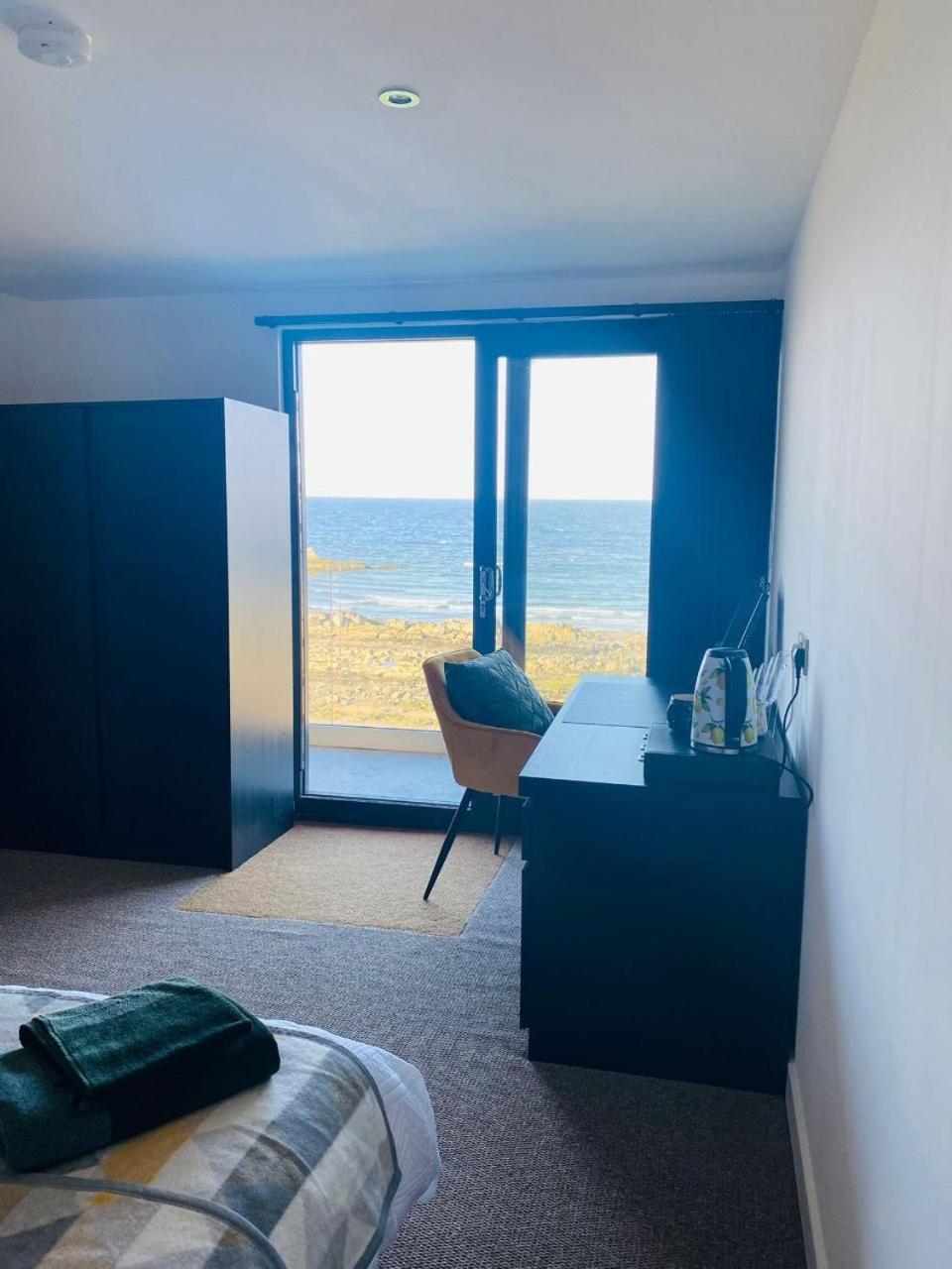 Luxury Beach Front Rooms- Pma 커콜디 외부 사진